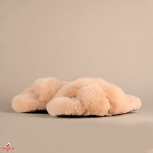 Beige baby alpaca slipper, comfortable gray slipper, baby alpaca slippers, alpaca slippers, winter slippers,alpaca slippers handmade in Peru