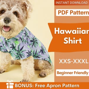 Pode incluir: Uma camisa para animal de estimação em roxo claro com estampa de palmeiras em verde escuro e preto, com botões brancos. O texto diz: INSTANT DOWNLOAD, PDF Pattern, Hawaiian Shirt, XXS-XXXL, Beginner Friendly, BONUS: Free Apron Pattern.