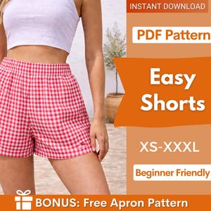 Può includere: Un modello PDF digitale per pantaloncini facili nelle taglie XS-XXXL, con un top corto bianco e pantaloncini a quadretti rossi e bianchi. La grafica include il testo: INSTANT DOWNLOAD, PDF Pattern, Easy Shorts, XS-XXXL, Beginner Friendly, BONUS: Free Apron Pattern.