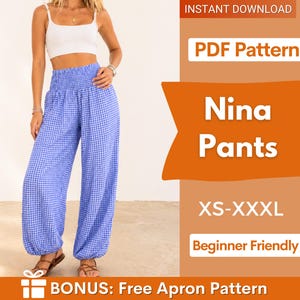 Puede incluir: Pantalones de cuadros vichy azules y blancos con cintura fruncida. Los pantalones son de pernera ancha y se llevan con un top corto blanco. La imagen también incluye el texto "Nina Pants" y "XS-XXXL".