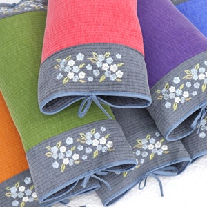 Flower embroidery natural buckwheat neck pillow/cervical support/pillows for neck pain/orthopedic/Korea pillow/neck stretcher/6 colors