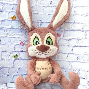 あなたの絵から作る、カスタムメイドの面白いウサギのぬいぐるみ - 手作りのパーソナライズされたぬいぐるみ