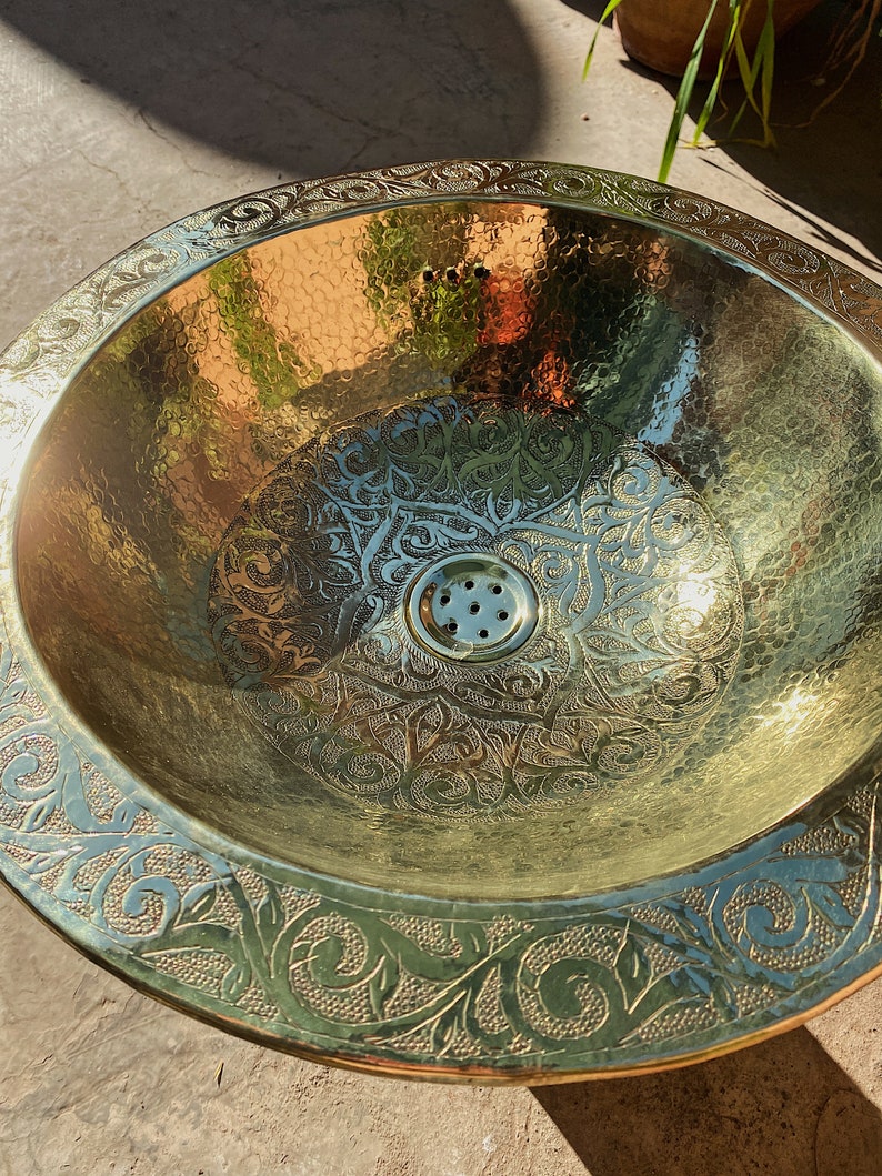 round sink , Hand engraved brass Moroccan sink hammered , Marrakech decor style vintage brass Sink, arabic bathroom , handmade pattern image 1