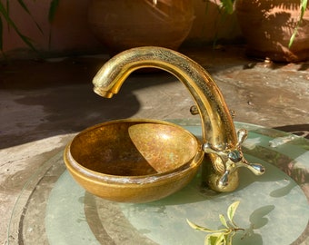 beautifully decorated faucet handmade .Bathroom brass Faucet Hand Engraved/hammered Moroccan Brass Gold Colour Faucet Tap Faucet