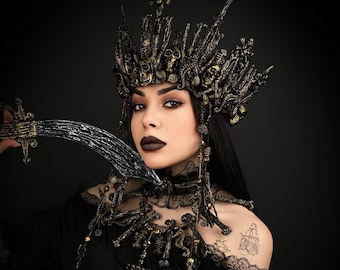 Gothic Pirate Queen, Deluxe Skull Pirate Crown, Women&#39;s Pirate Crown, Pirates of the Caribbean, Pirate Festival, Steampunk Pirate Сostume