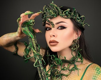 Green Serpent Queen, Luxury Green Medusa Gorgon Tiara, Gothic Medusa Headpiece, Gothic Snake Headband, Rhinestone Goddess Crown,Gothic Tiara