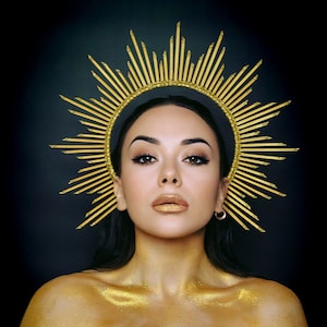 Goddess crown, Gold Halo Crown, Halo Headpiece, Festival headpiece, Met Gala Crown, Boho Wedding, Zip tie spiked