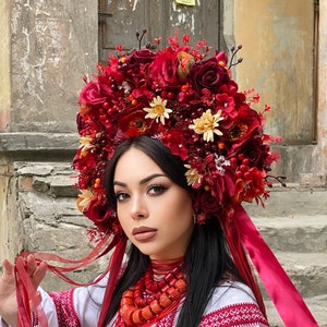 Corona de flores de lujo, corona floral grande, boda bohemia, etnicidad moderna, gala del Met, Día de los Muertos, coletero de Frida Kahlo, tocado ucraniano