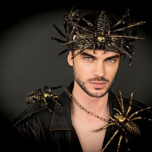 Spider King Crown, grote gotische kroon voor heren, spinnenkroon met ketting, gotische halloweenkostuum, halloween-hoofdtooi heren
