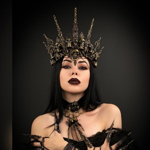 Evil queen, Dark fairy crown, Gothic crown, Gothic wedding, Death Skull crown, Skull Dia de los Muertos, Skeleton, Hades crown, Sugar Skull