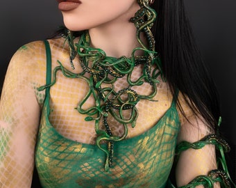 Green Snake Necklace, Medusa Gorgon Costume Jewelry, Gothic Jewelry, Gorgon Necklace, Snake Earrings, Medusa Necklace, Wand Medusa Gorgon