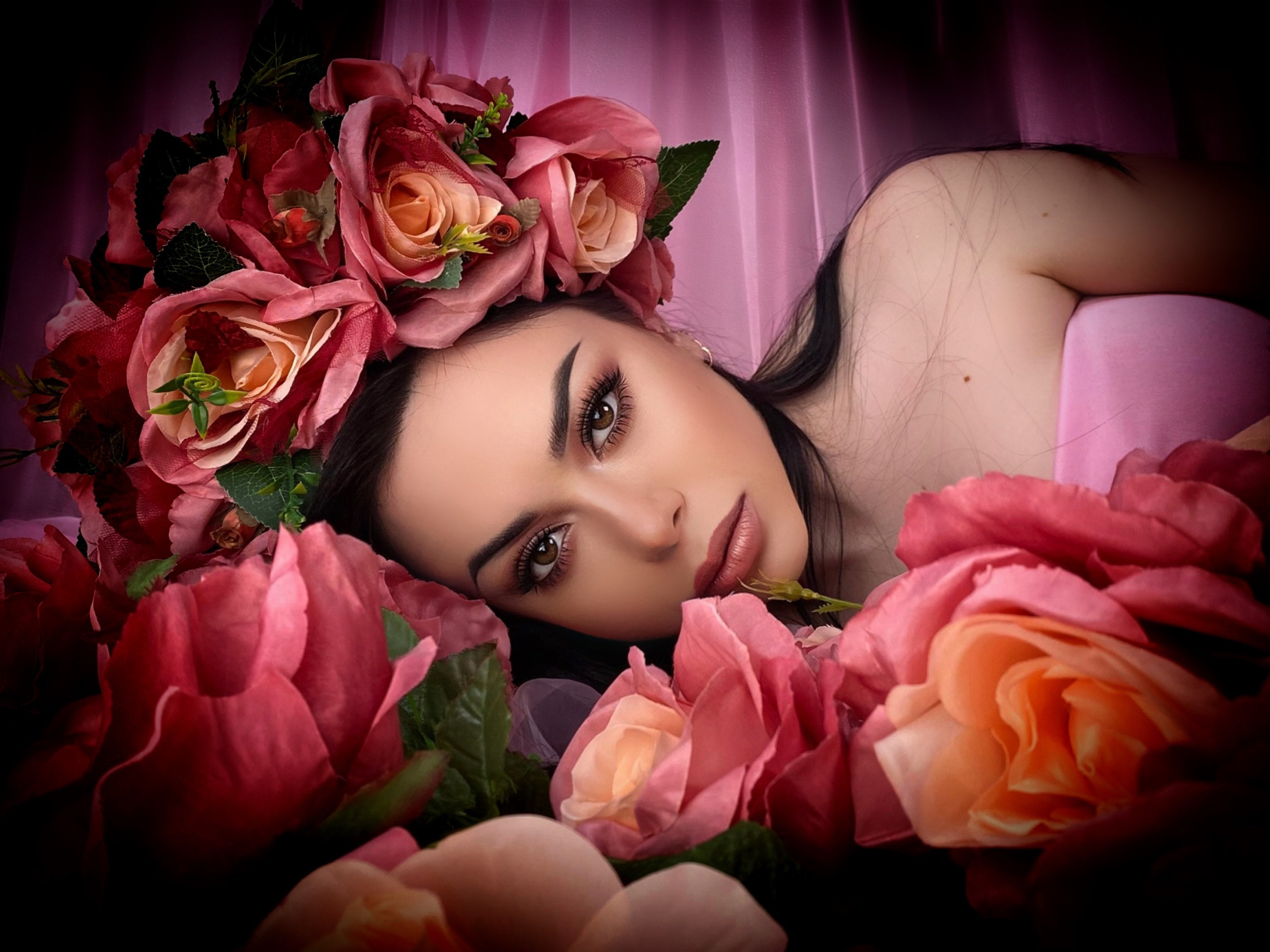Halo Rose Flower Crown, Boho Bridal Headdress, Festival  display picture 1