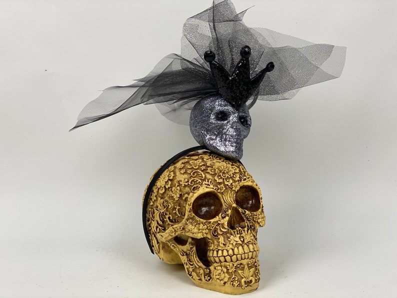 Gothic skull headpiece Evil queen crown Halloween skull headdress Day of the Dead queen/'s headdress Halloween costume accessories