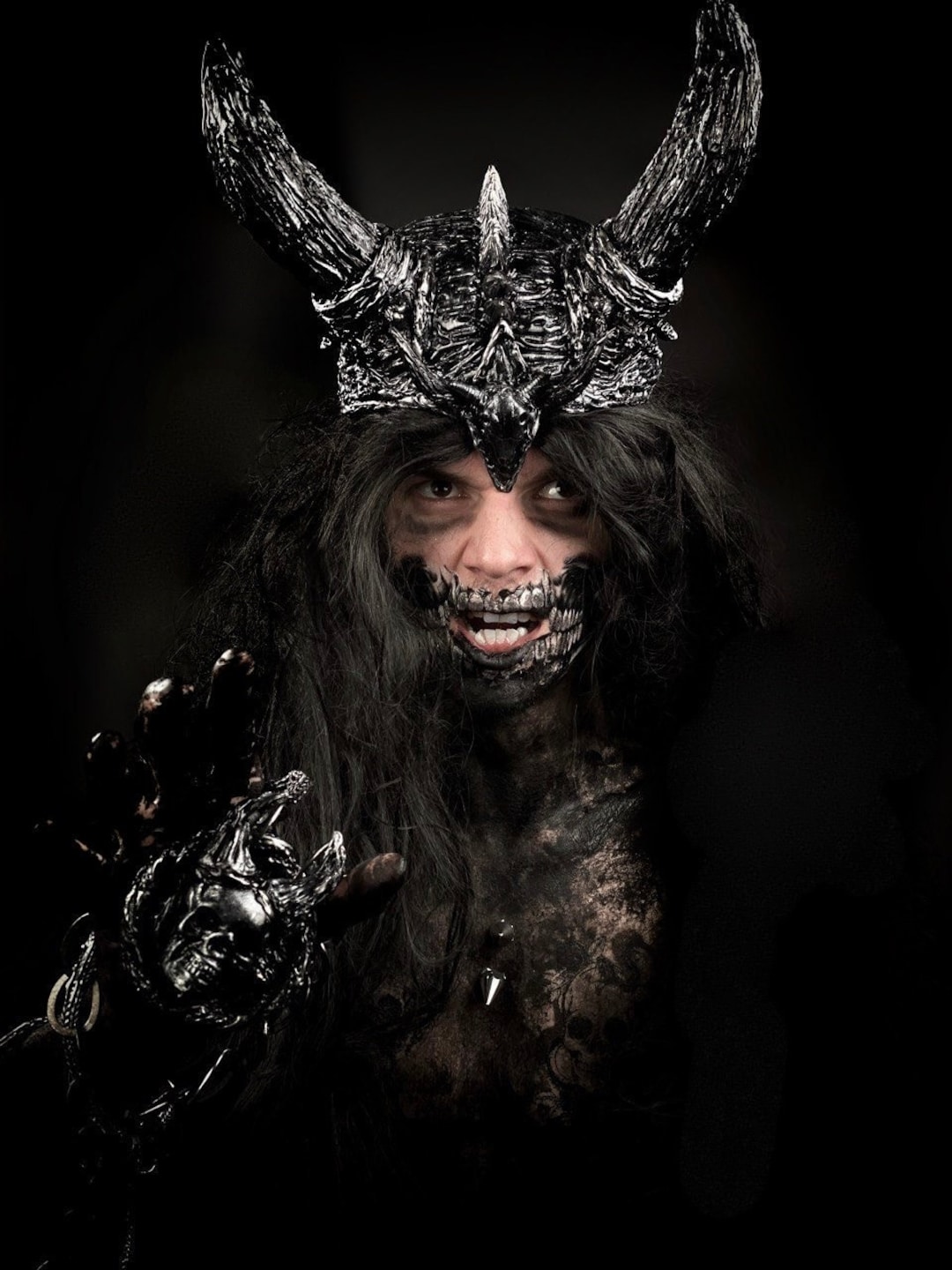 Costume da demone, copricapo da diavolo, cappello da vichingo