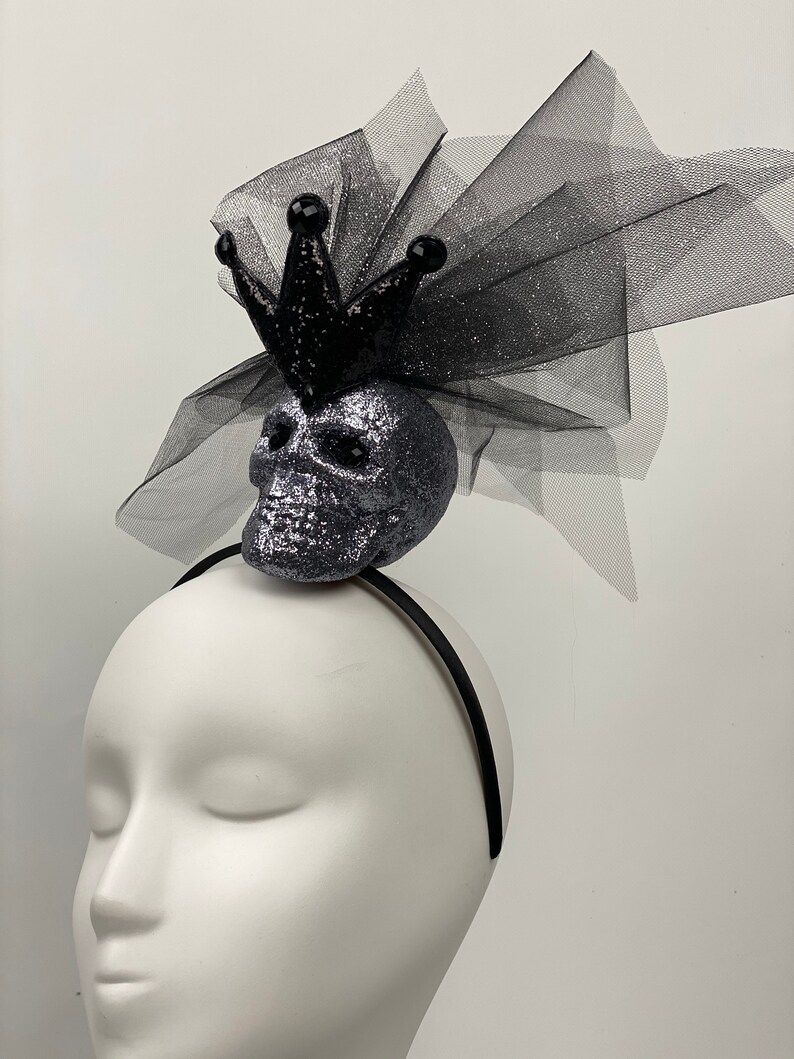Gothic skull headpiece Evil queen crown Halloween skull headdress Day of the Dead queen/'s headdress Halloween costume accessories