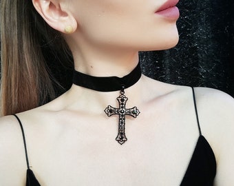 Gothic Cross, Gothic Jewelry, Gothic Necklace, Victorian Cross Pendant, Medieval Choker, Renaissance Necklace, Cross Choker