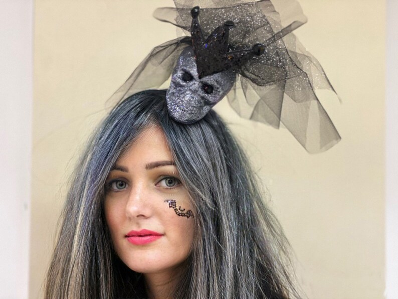 Gothic skull headpiece Evil queen crown Halloween skull headdress Day of the Dead queen/'s headdress Halloween costume accessories