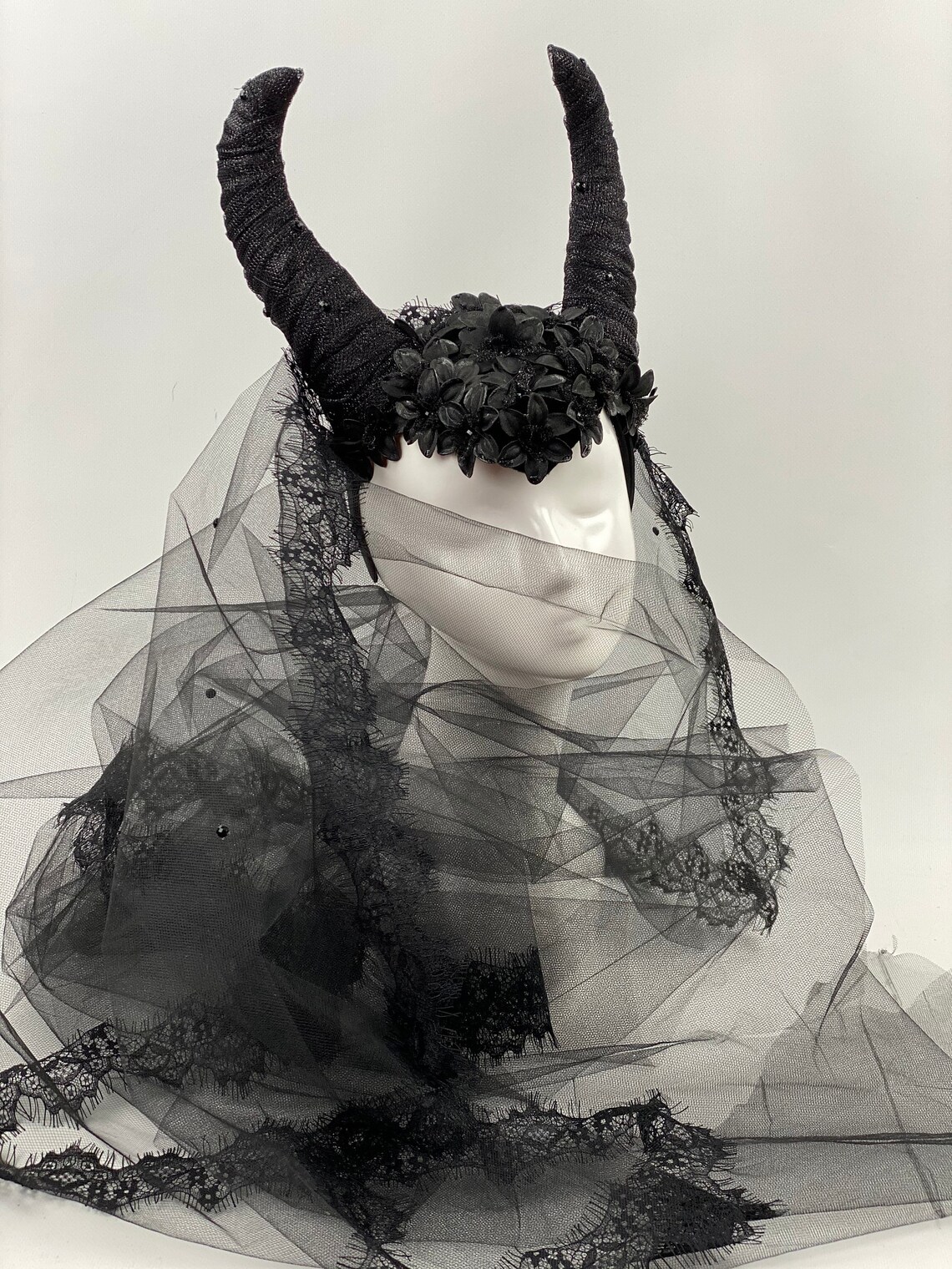 Gothic black headdress with horns and veil Headdress horned Etsy