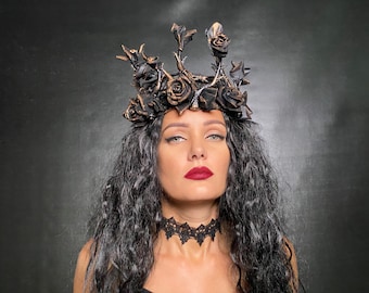 Dark woodland crown,Dark forest gothic crown,Bronze rouses gothic headpiece,Forest witch tiara,Black crown of branches,Dark fairy headpiece.