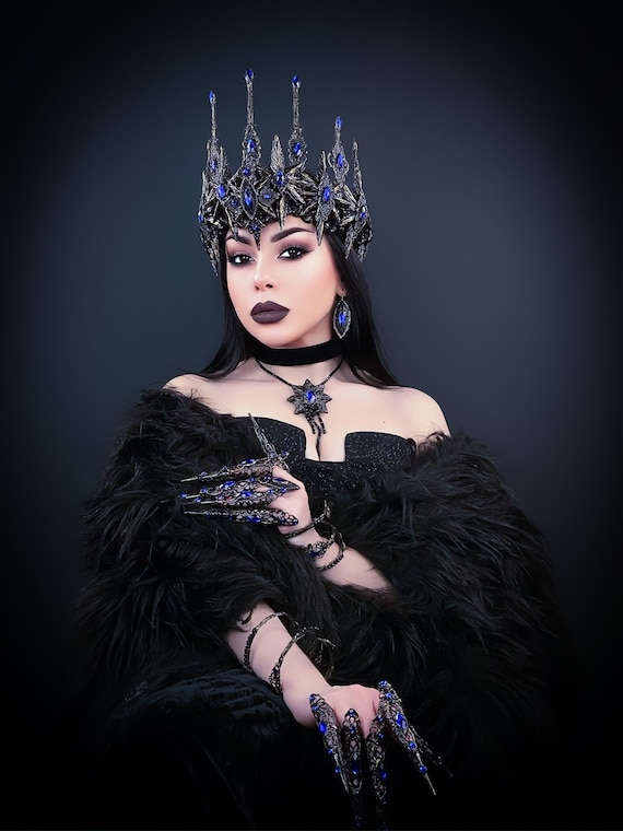 Mardi Gras Costume, Gothic Queen Crown, Pewter Black Devil  display picture 1