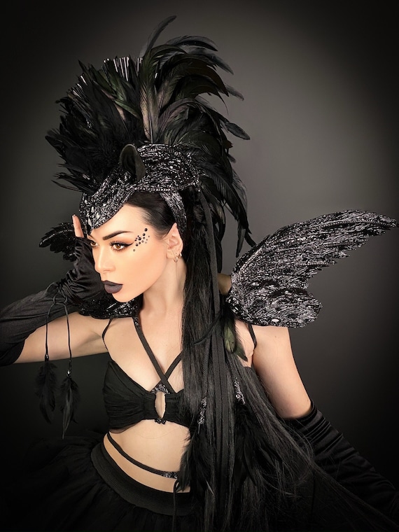 Mardi Gras Costume, Pegasus Headdress, Black Feather Mohawk  display picture 1
