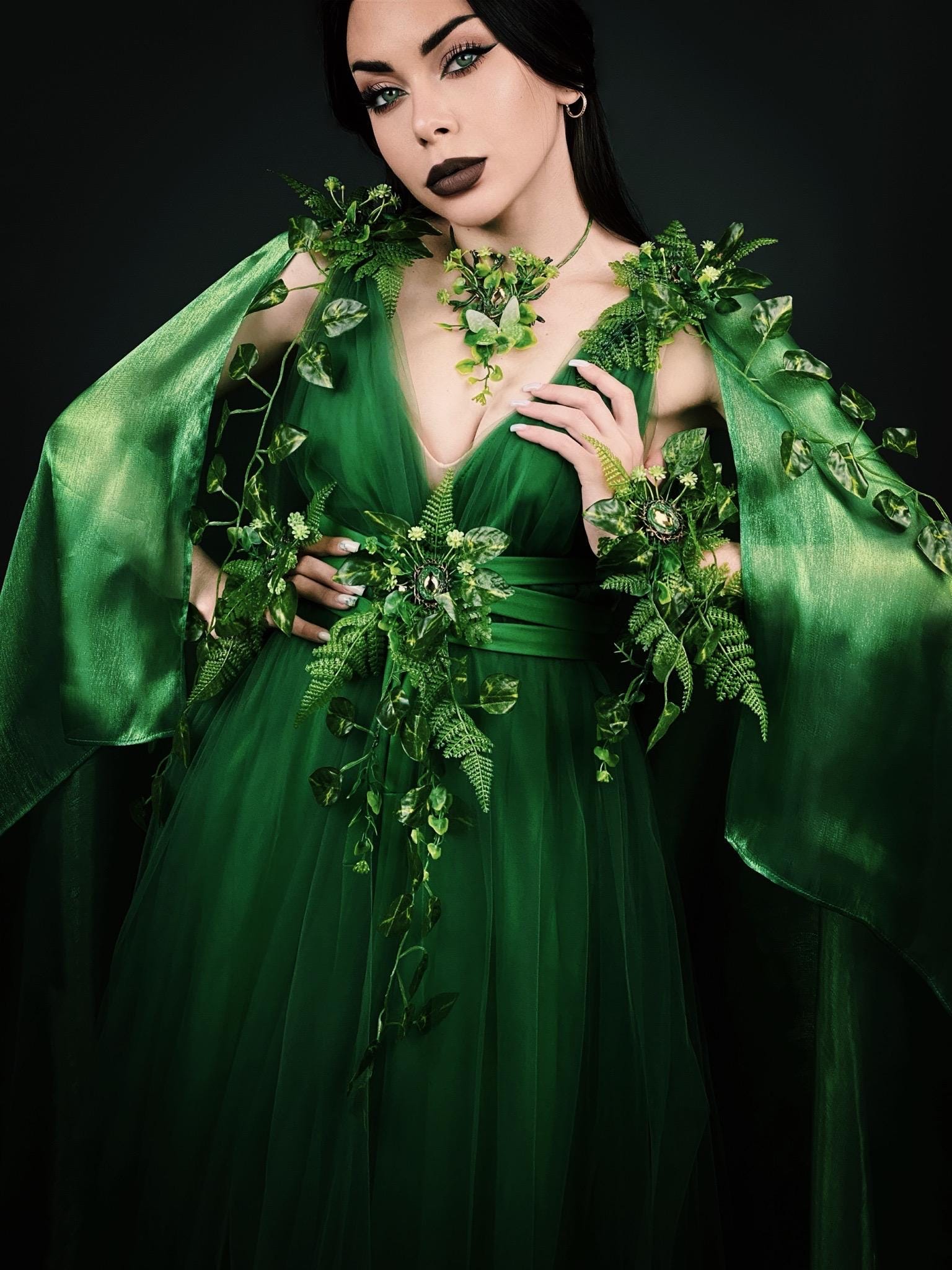 costumes for green dress Professional Green Emerald Green La Esmeralda Romantic Ballet TuTu Cos –  UniqueBallet