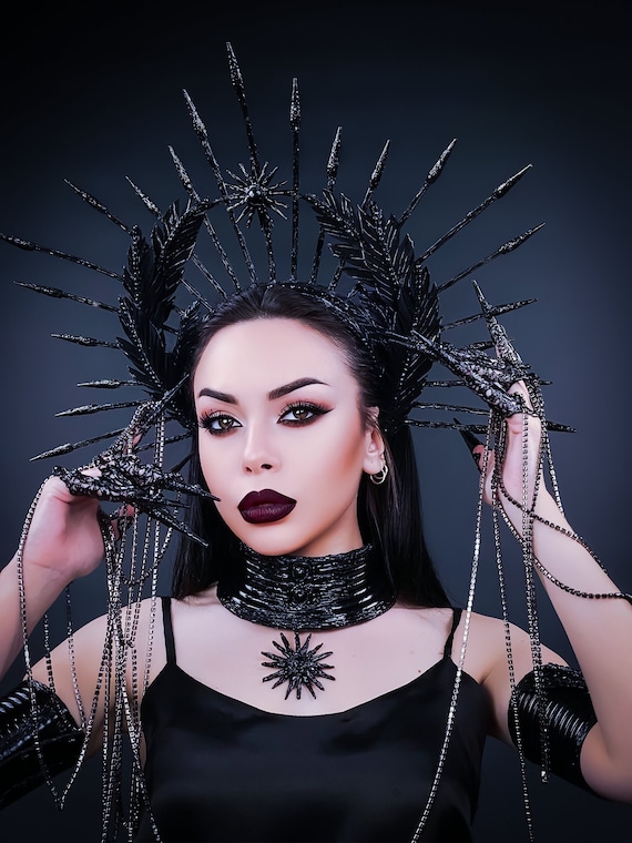 Fashion Gothic Crown Dark Queen Black Goddess of Victory Glitter Met Gala Sunburst Crown Spike Halo Crown Galaxy Crown Laurel Wreath Etsy UK