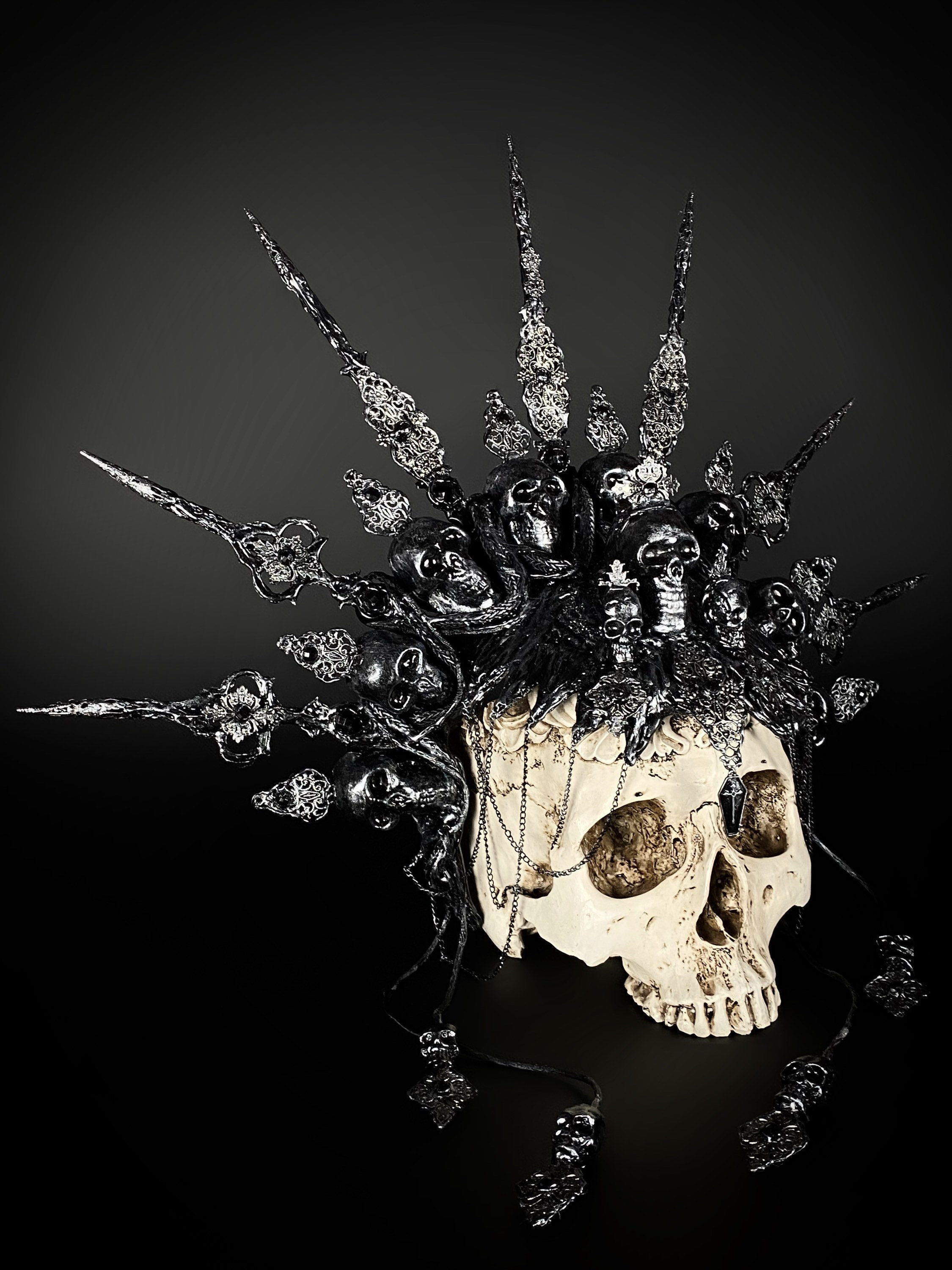 ピューターブラックヘッドドレス、デススカルクラウン、ゴシック