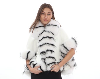 Capa de cachemira color marfil: poncho con ribete de piel de zorro, chal de invierno acogedor