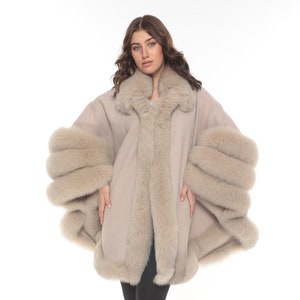 Cashmere Cape with Fox Fur Trim - Beige Poncho