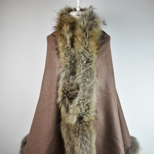 Brown Wool Shawl Fox Fur. 100% PURE CASHMERE