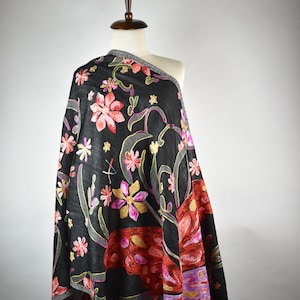 Flowe Merino Felt Scarfs, Colorful Wool Shawl, Nuno Felted Wrap, Oversized Winter Shawl, Floral Wrap, Women Art Scarf