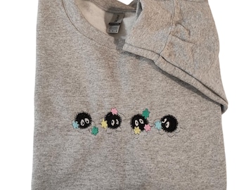 Sudadera unisex con bordado de Grey Soot Spirities.