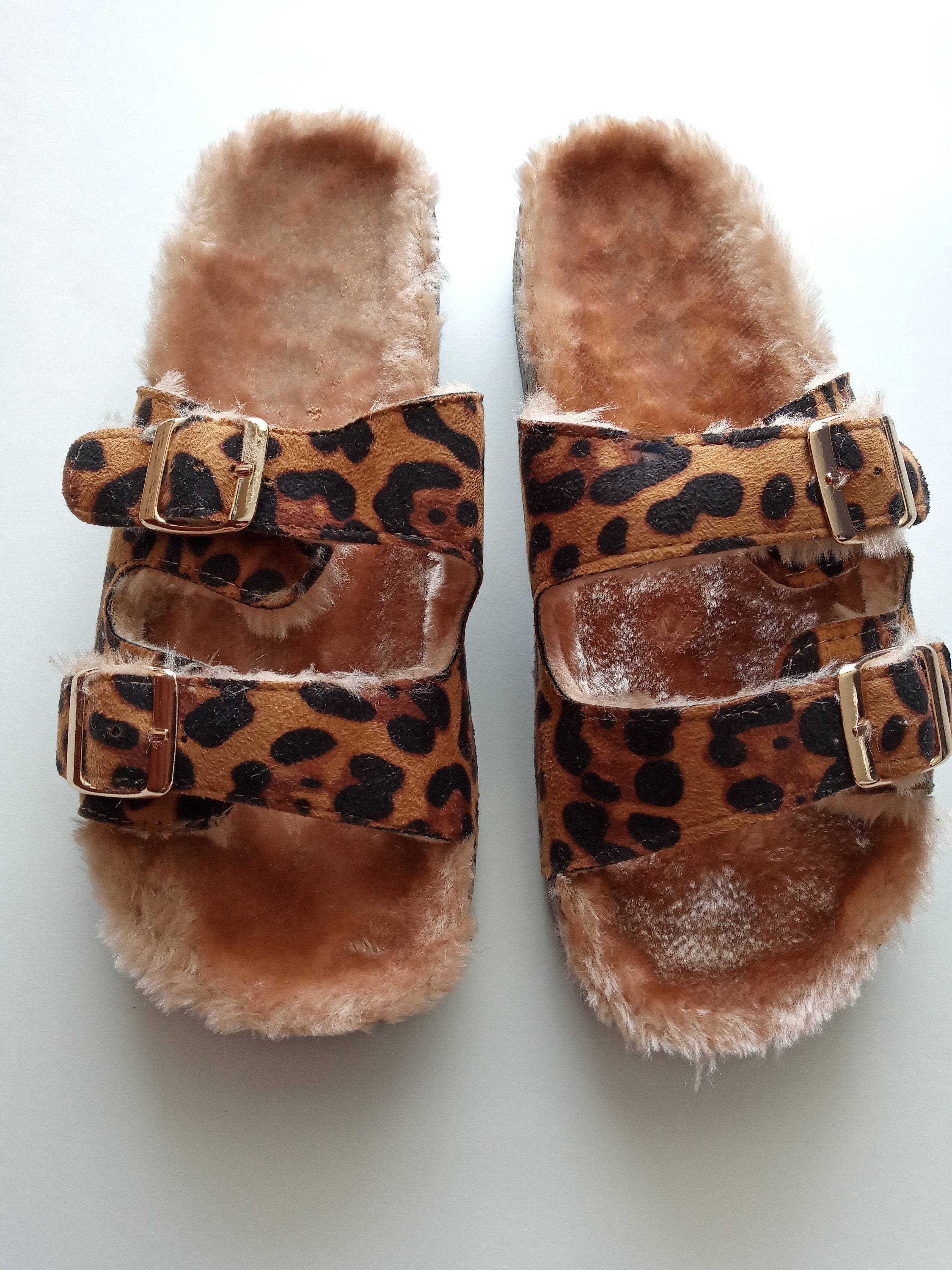 faux fur lined sandals