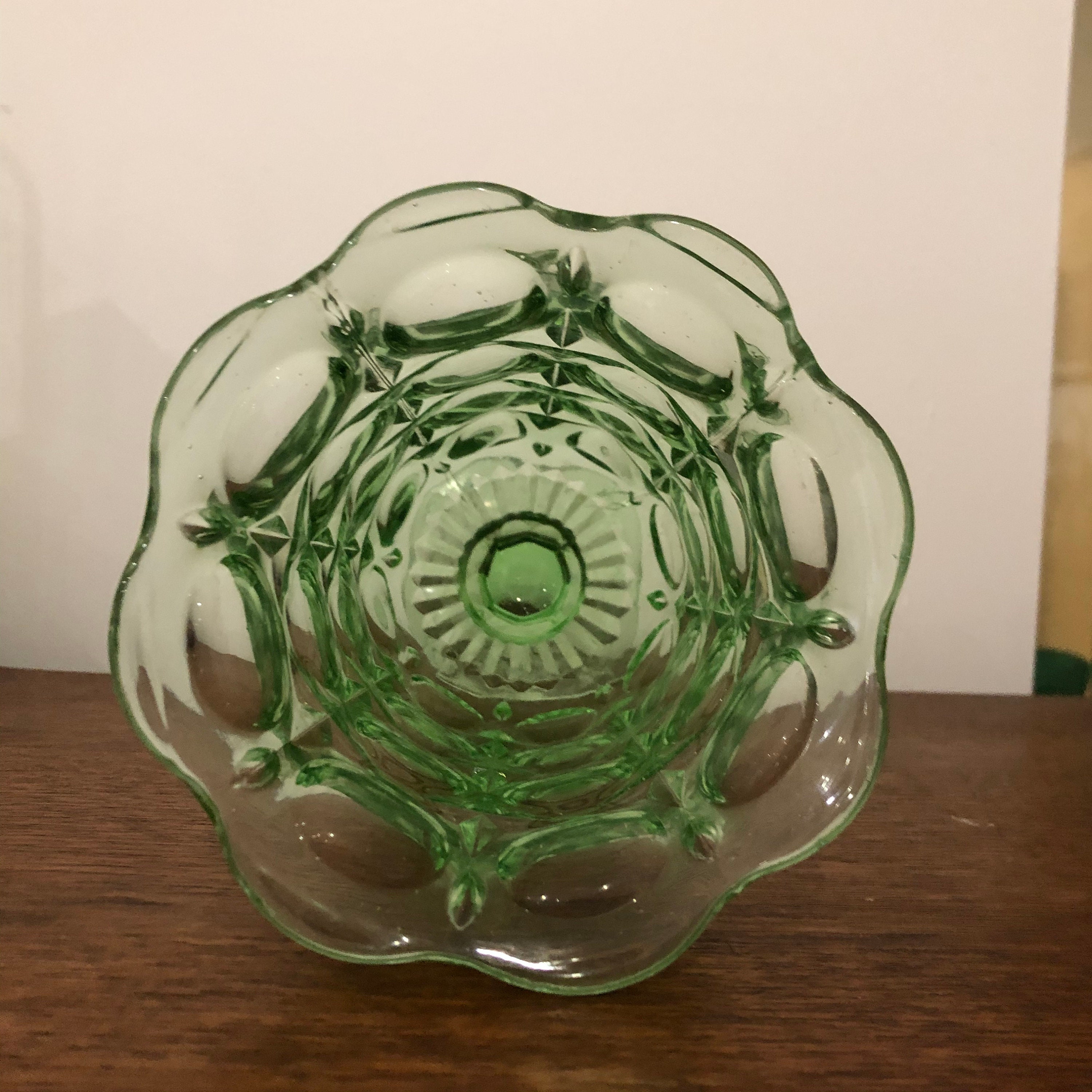 Beautiful vintage green glass celery vase Etsy