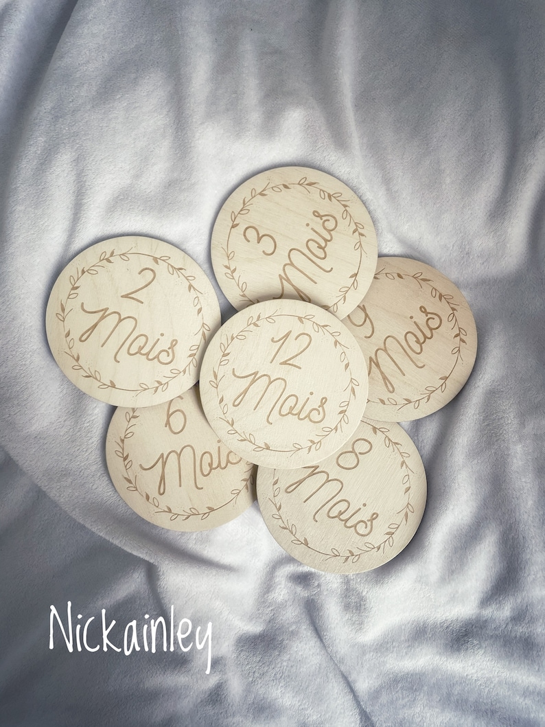 Tarjetas de madera con hitos para bebés, regalo de nacimiento, personalizadas, de doble cara, 12 meses Modèle 2 Nickainley