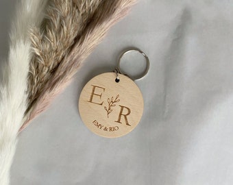 Wooden key ring Initials Couple - Personalized gift - Grandma grandpa gift