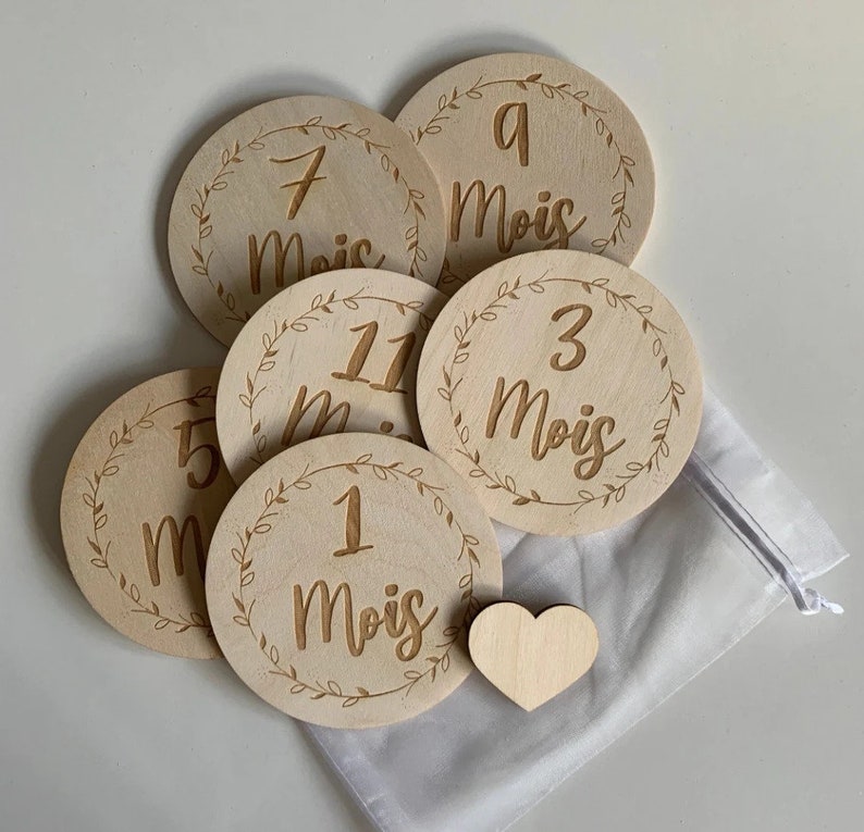 Tarjetas de hitos de bebé de madera, regalo de nacimiento, personalizado, 12 meses de doble cara imagen 10