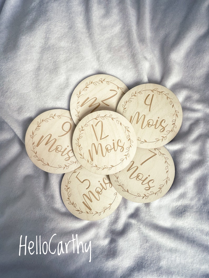 Tarjetas de madera con hitos para bebés, regalo de nacimiento, personalizadas, de doble cara, 12 meses Modèle 2 HelloCarthy