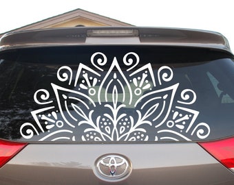 Calcomanía de mandala para auto, calcomanía de media mandala, calcomanía bohemia, calcomanías para ventanas de autos, flor de mandala, decoración de meditación, fabricada en EE. UU. MY1