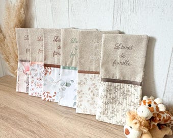 Protège Livret De Famille Personnalisé - Brodé - Couleur Bleu - Tissu Suédine - Marque Ghimi - Neuf Avec étiquettes