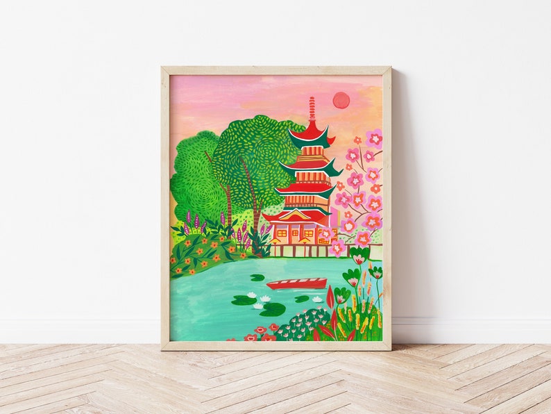 Puede incluir: Una ilustraci&oacute;n colorida de una pagoda roja con un techo verde, rodeada de &aacute;rboles y flores, con un bote rojo en un lago azul en primer plano. El cielo es rosa y naranja.
