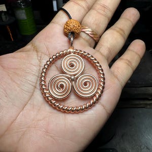 Tensor Pendant Triskele/triskelion (Element of Water)
