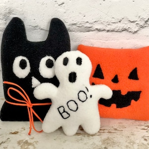 set of primitive halloween decor Halloween tiered tray bundle Jack o lantern pumpkin pillow