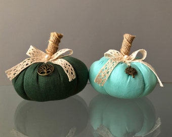 Linen green pumpkins with natural cotton lace and small bronze pendant