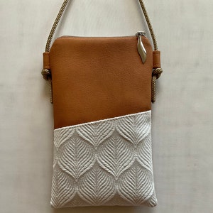 Handytasche zum Umhängen/vegan /Hochwertiges Kunstleder, camel Antik