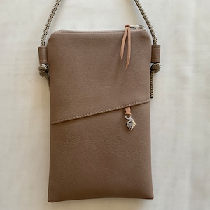Handytasche zum Umhängen/vegan /Hochwertiges Kunstleder, toffee