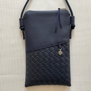 Mobile phone bag for shoulders/vegan