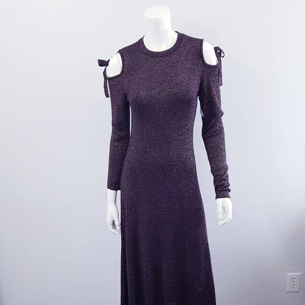 70s Vintage Style, This Beautiful Midi Shear Knit Dress w/Long Sleeves And Shoulderless, A Detail Of Double Strap To Cmplete That 70s Look