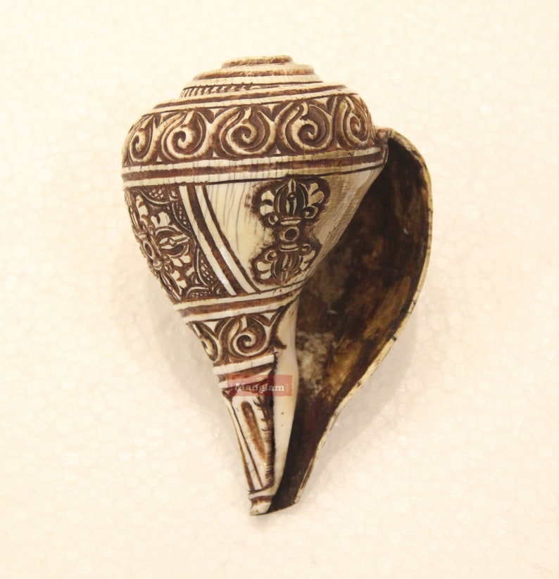 Tibetan Ceremonial Conch Shell Horn, hand Carved Conch Shell BHAIRAVA
